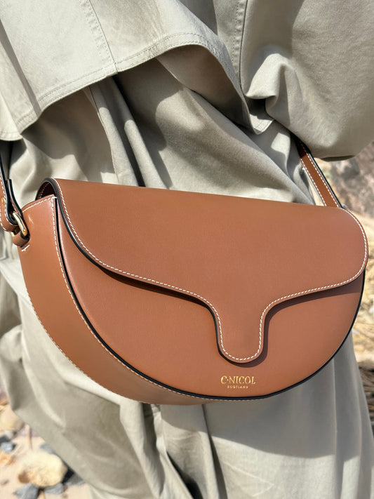 Lily in perfect tan leather