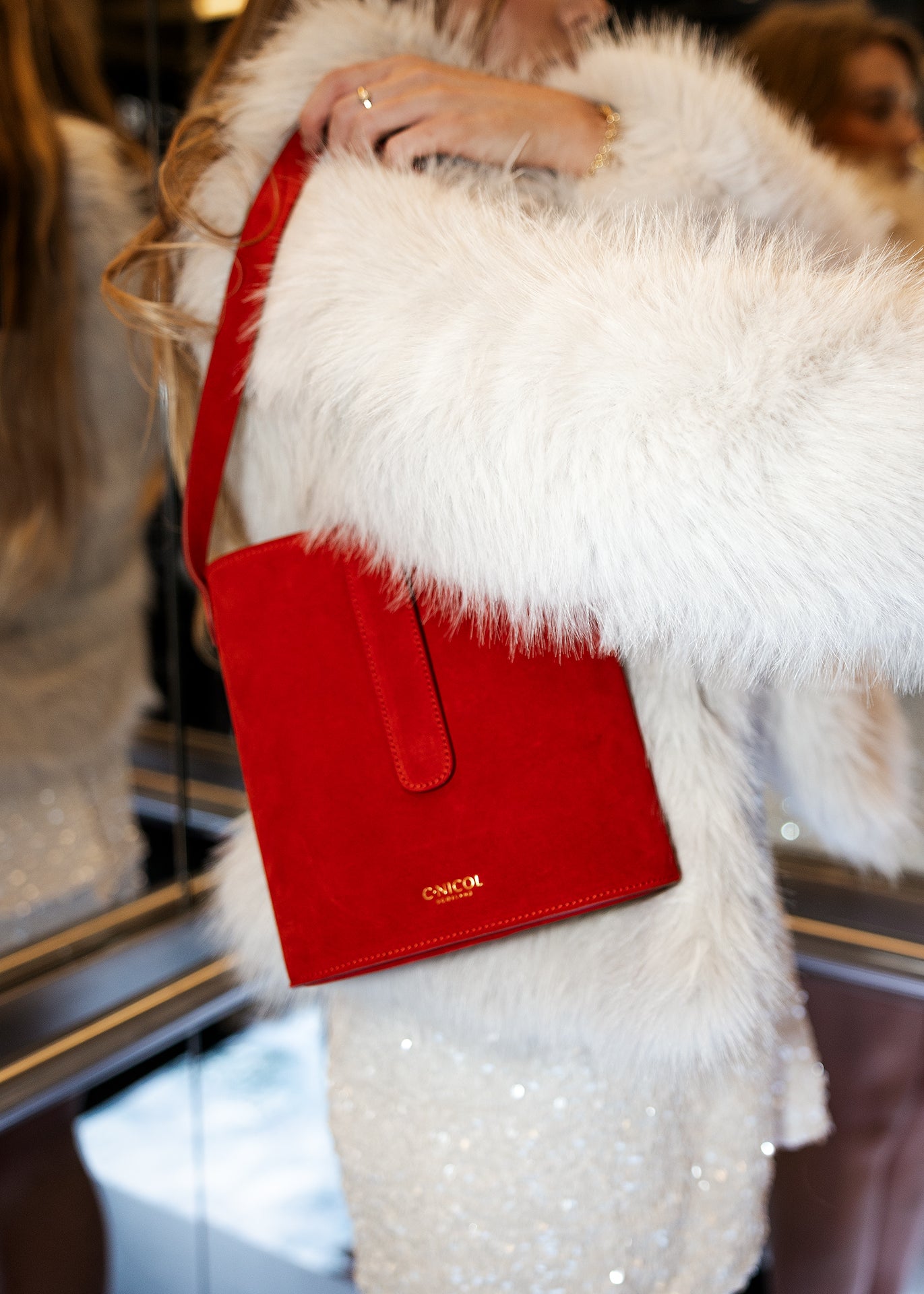 Holly 2.0 - red suede