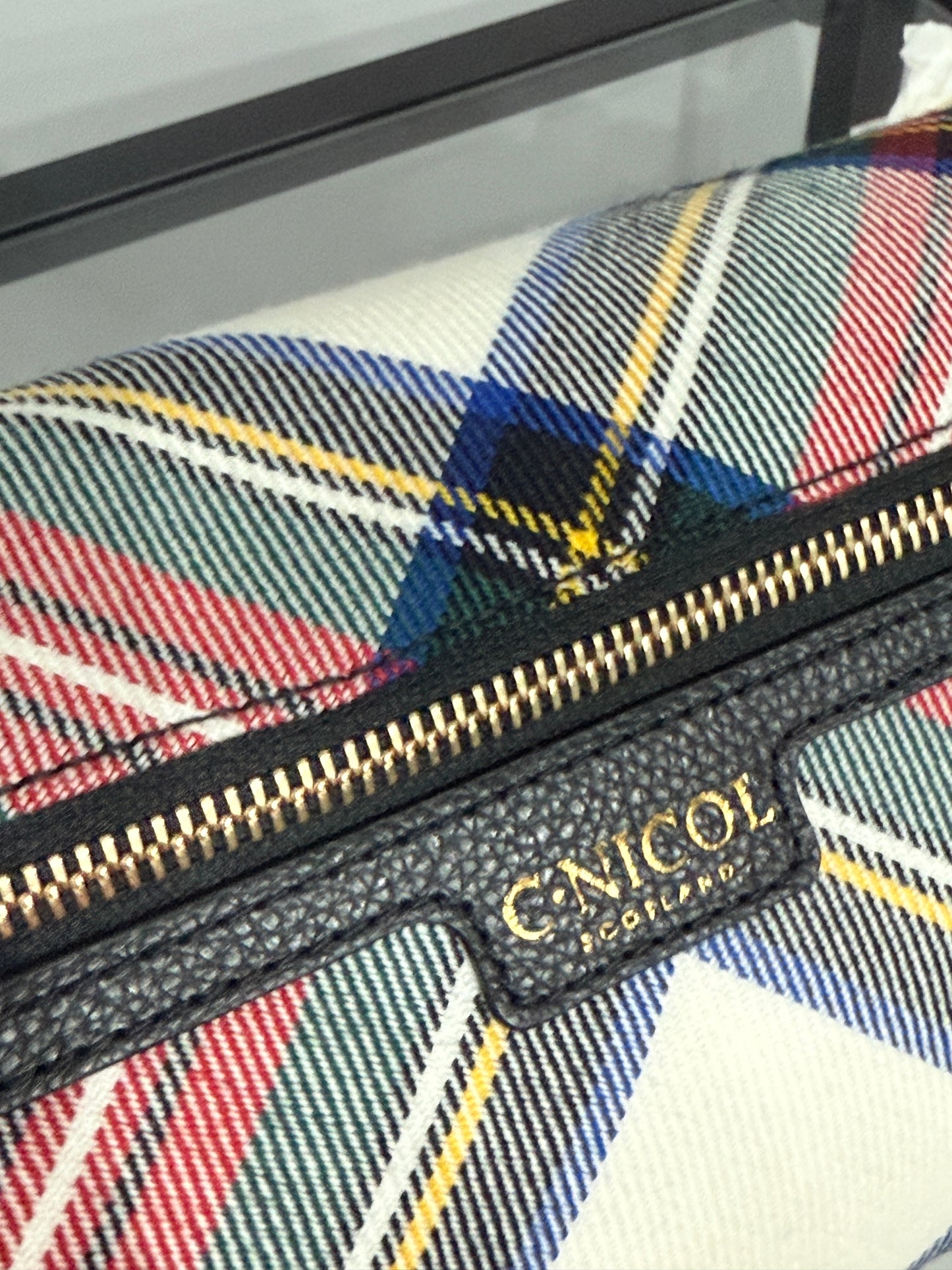 Evie 2.0 - tartan (sample)