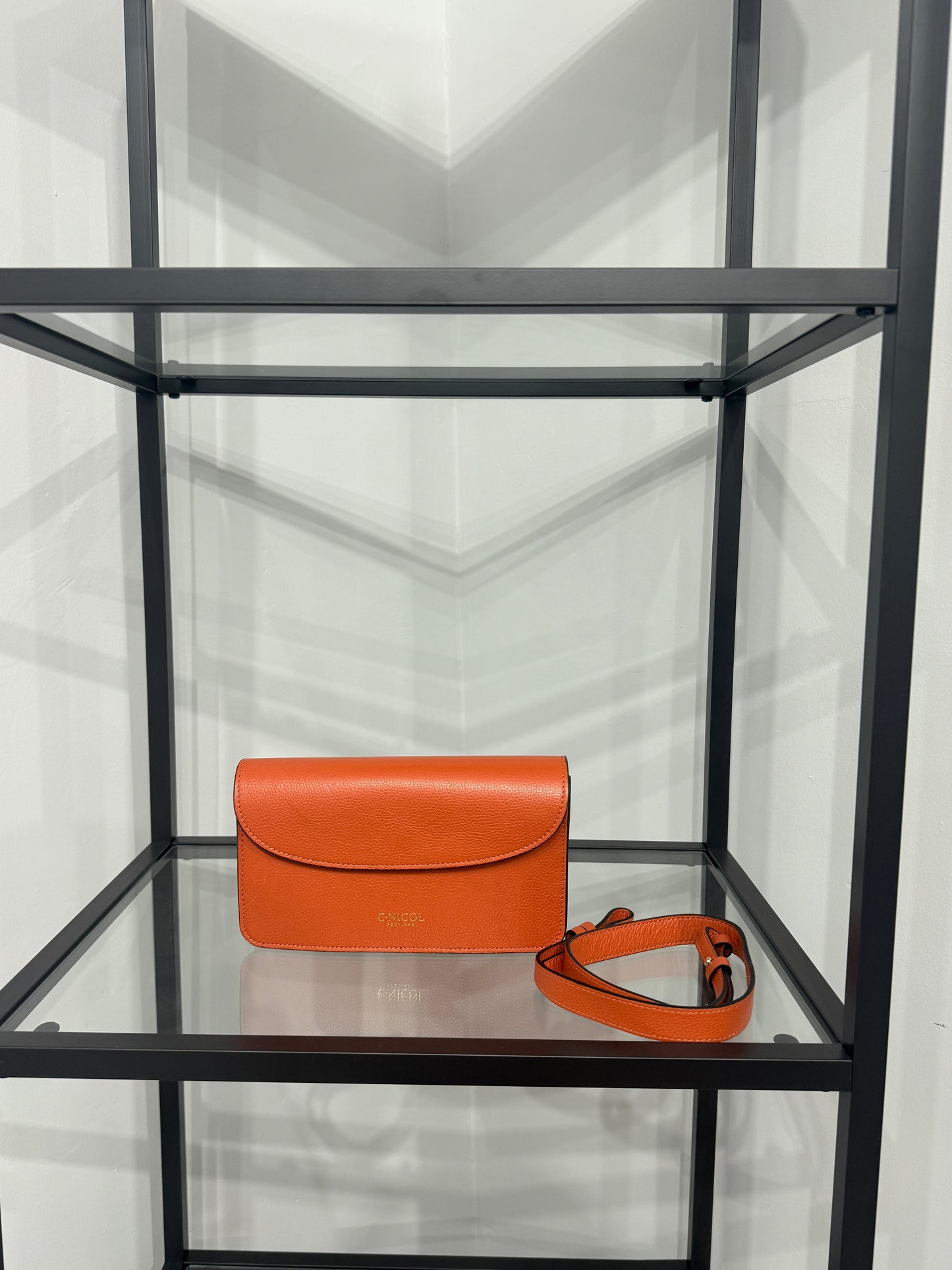 Kate (burnt orange - sample)