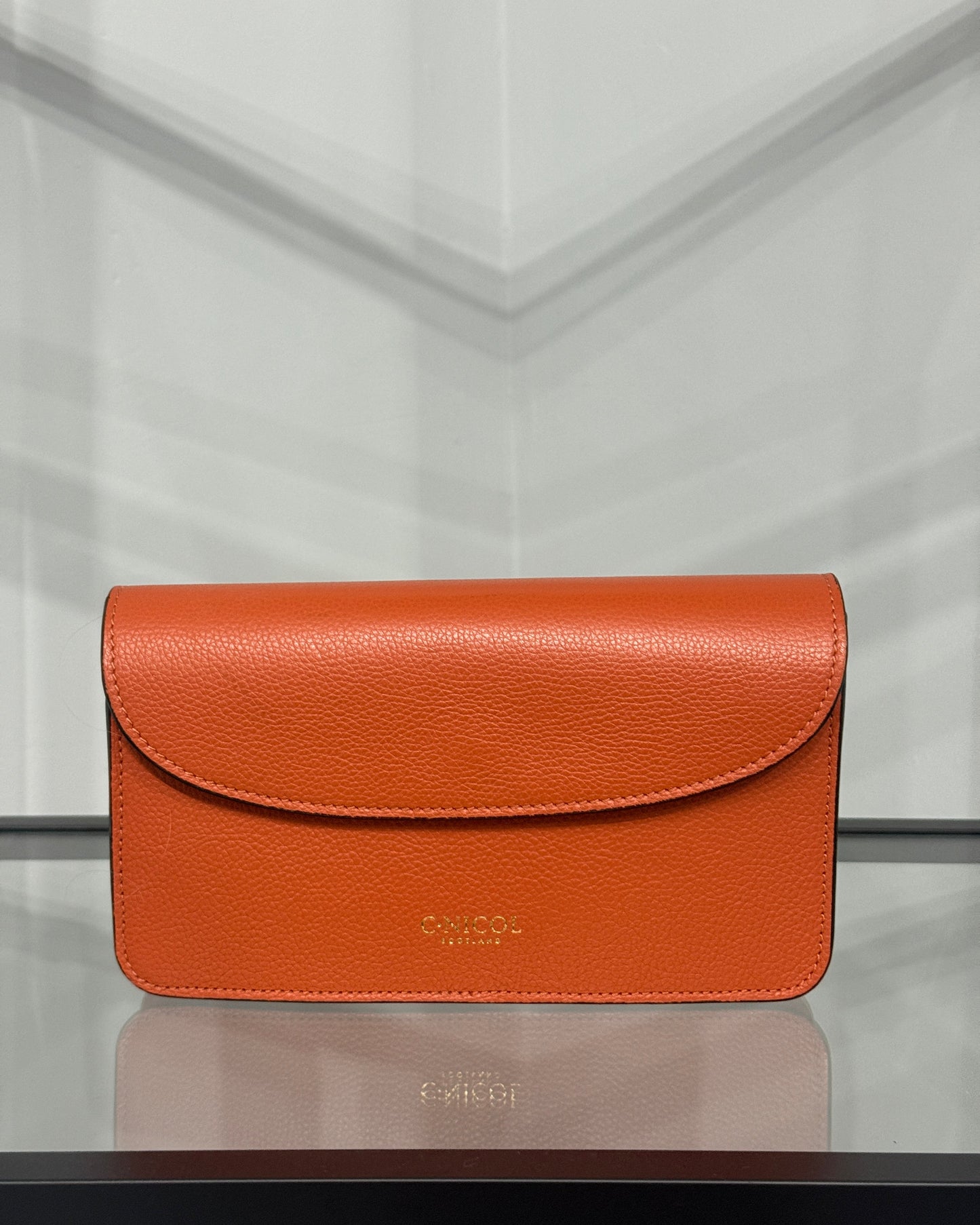 Kate (burnt orange - sample)