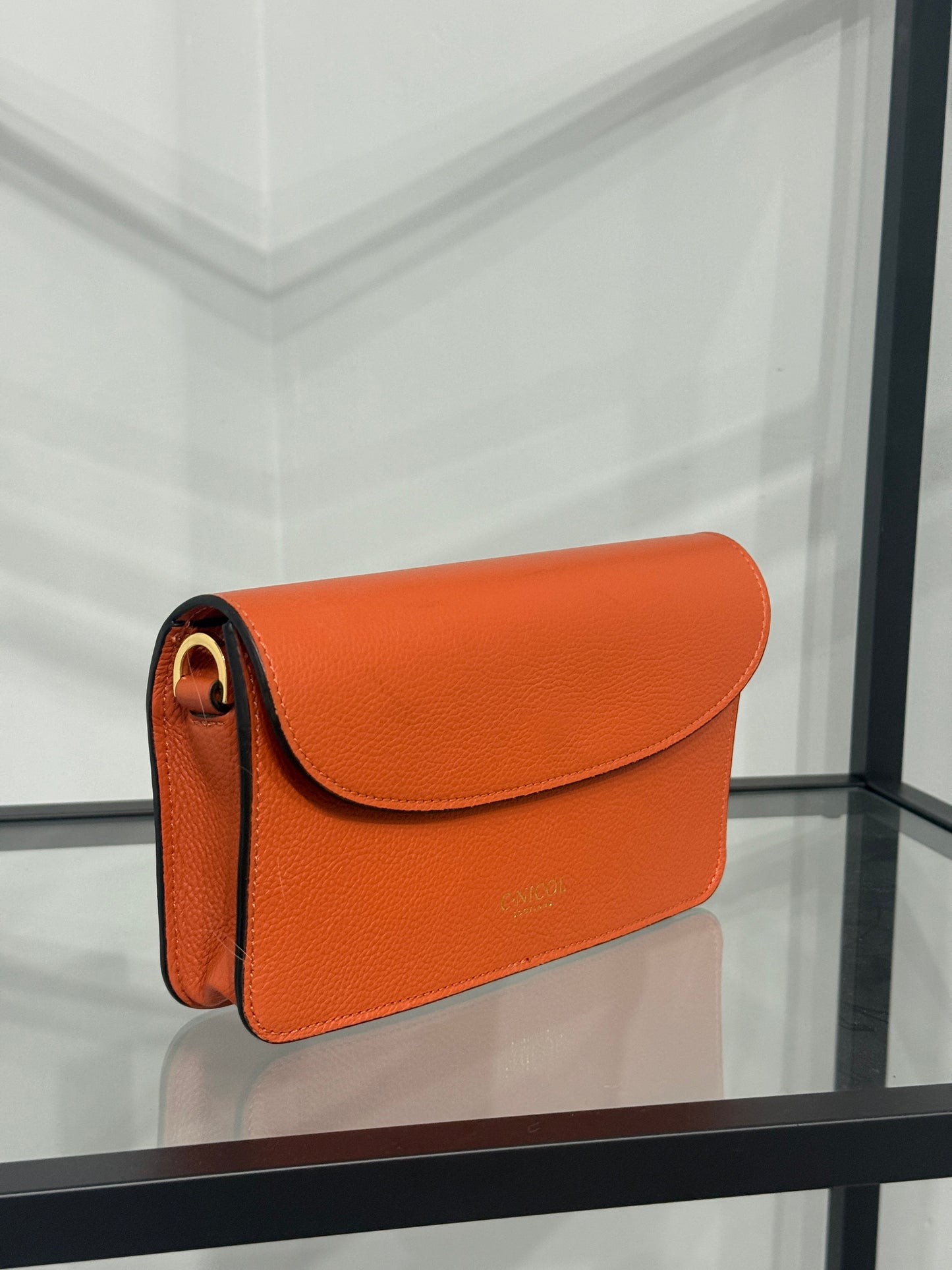 Kate (burnt orange - sample)