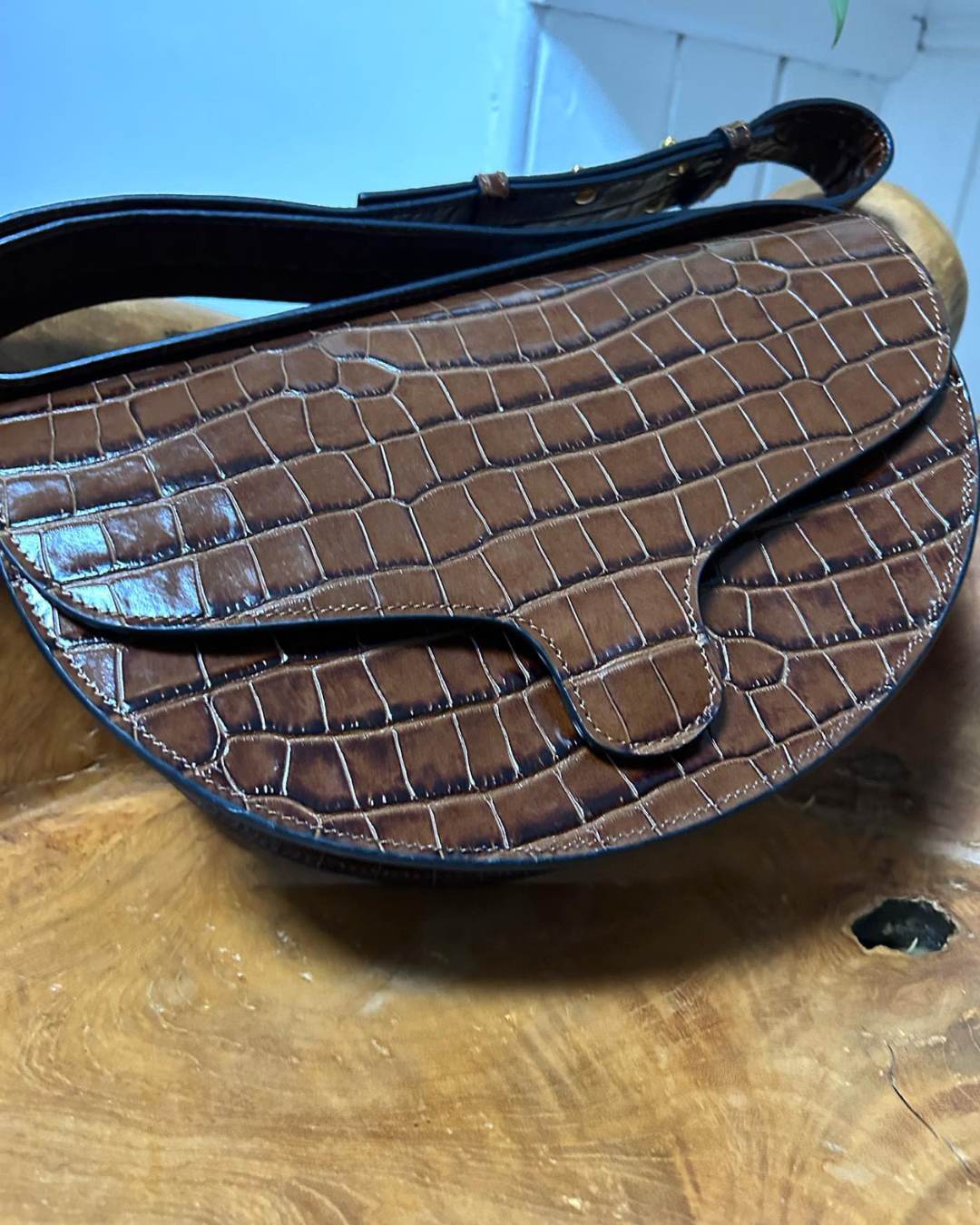 CNicol Brown Croc Leather Lily Maxi Bag on Brown Wooden Base