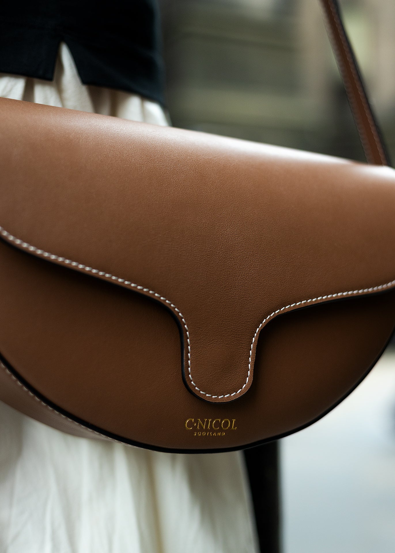 Lily half moon 2.0 - tan
